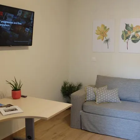 Elata-apartments Apartman