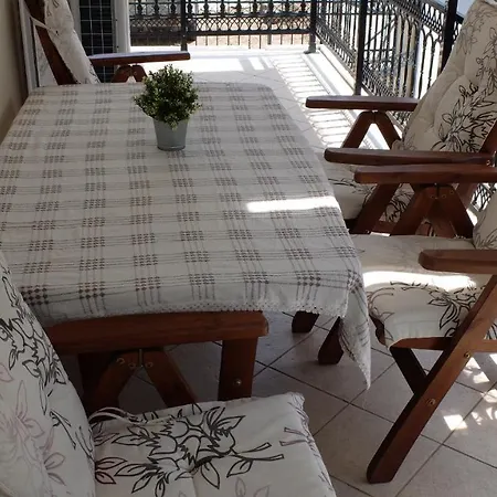 Apartman Elata-apartments *